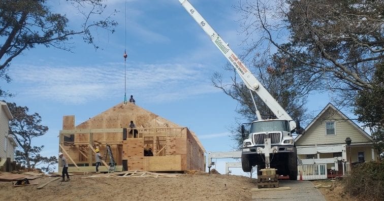 Uses and Applications of a 100 Ton Crane