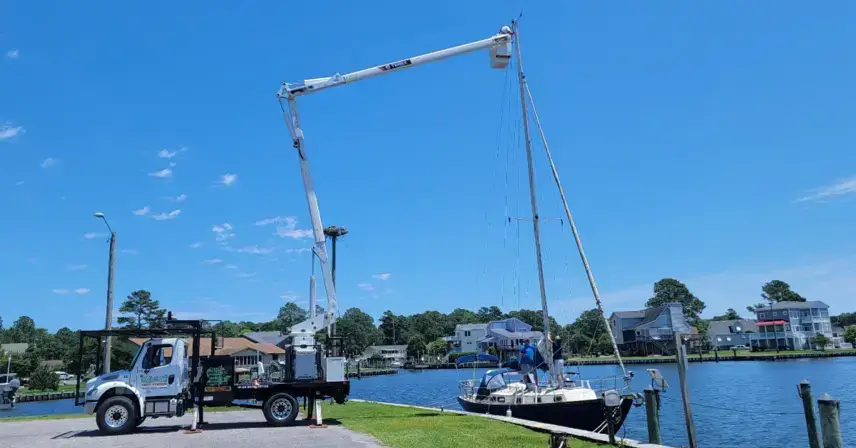 Crane Service Boats In Outer Banks, NC